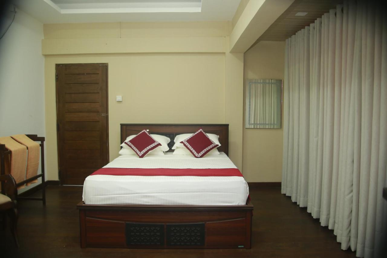 Shanthi Villa Resort Anuradhapura Exterior photo